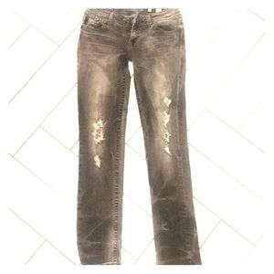 Gray distressed miss me s🖤